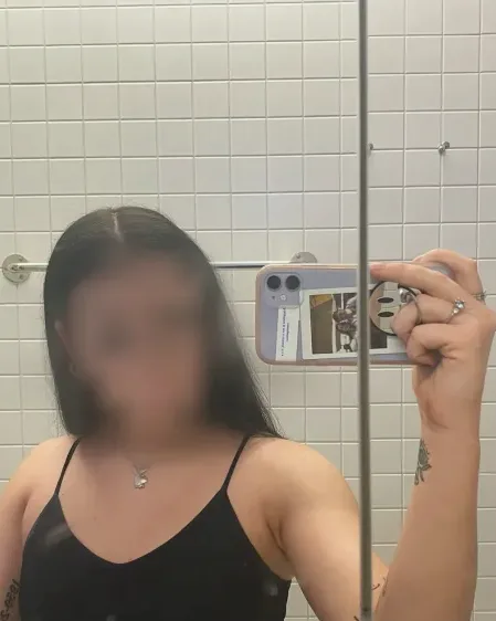 Ada, 26