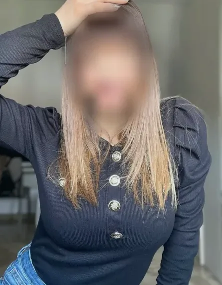 Aoife, 37