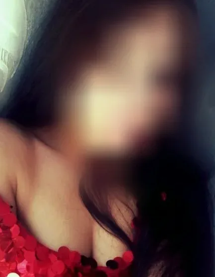 Daisy, 30