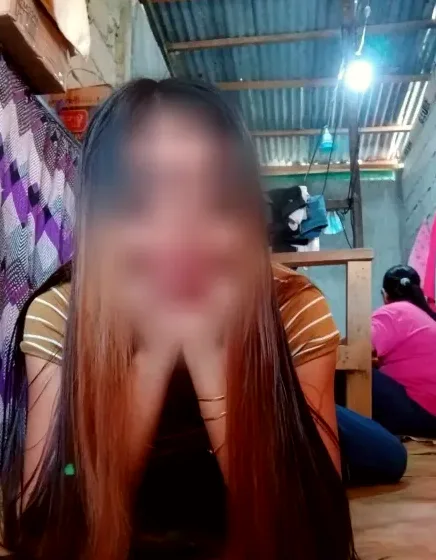 Holly, 28