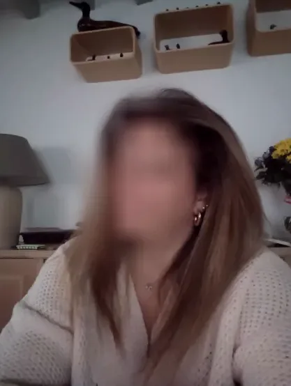 Lauren, 38