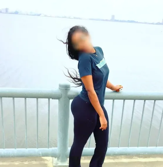 Skye, 35